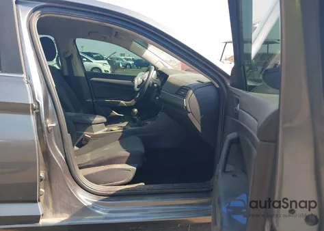 2019 Volkswagen Jetta 1.4T S from USA, damaged, VIN 3VWN57BU5KM007281